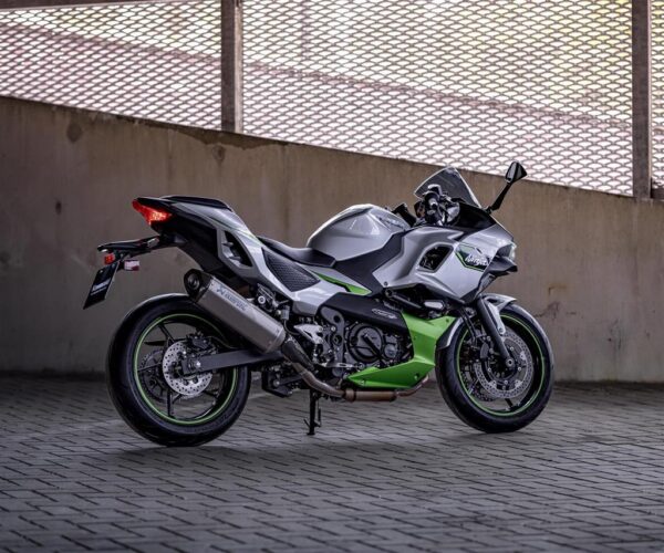 Akrapovic Titanium exhaust (Ninja7/Z7 Hybrid) - Image 3
